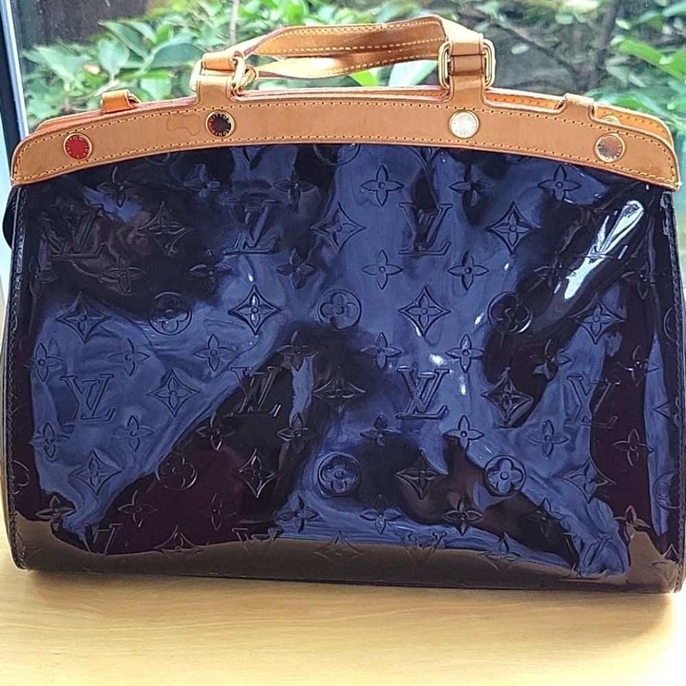 Louis Vuitton Brea Mm Tote 8181 Amarante Monogram Vernis Leather